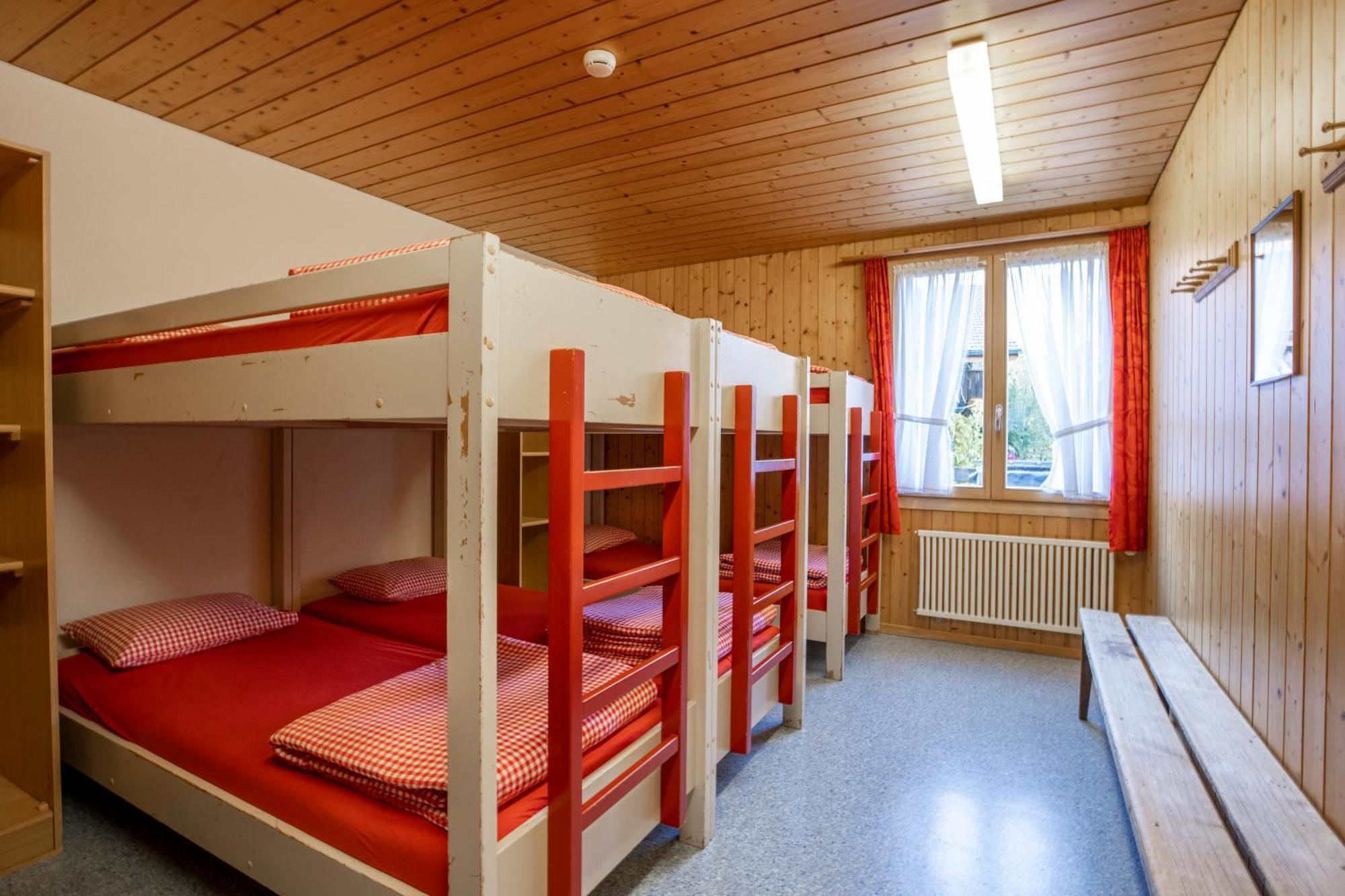 Simons Herberge Meiringen Quarto foto