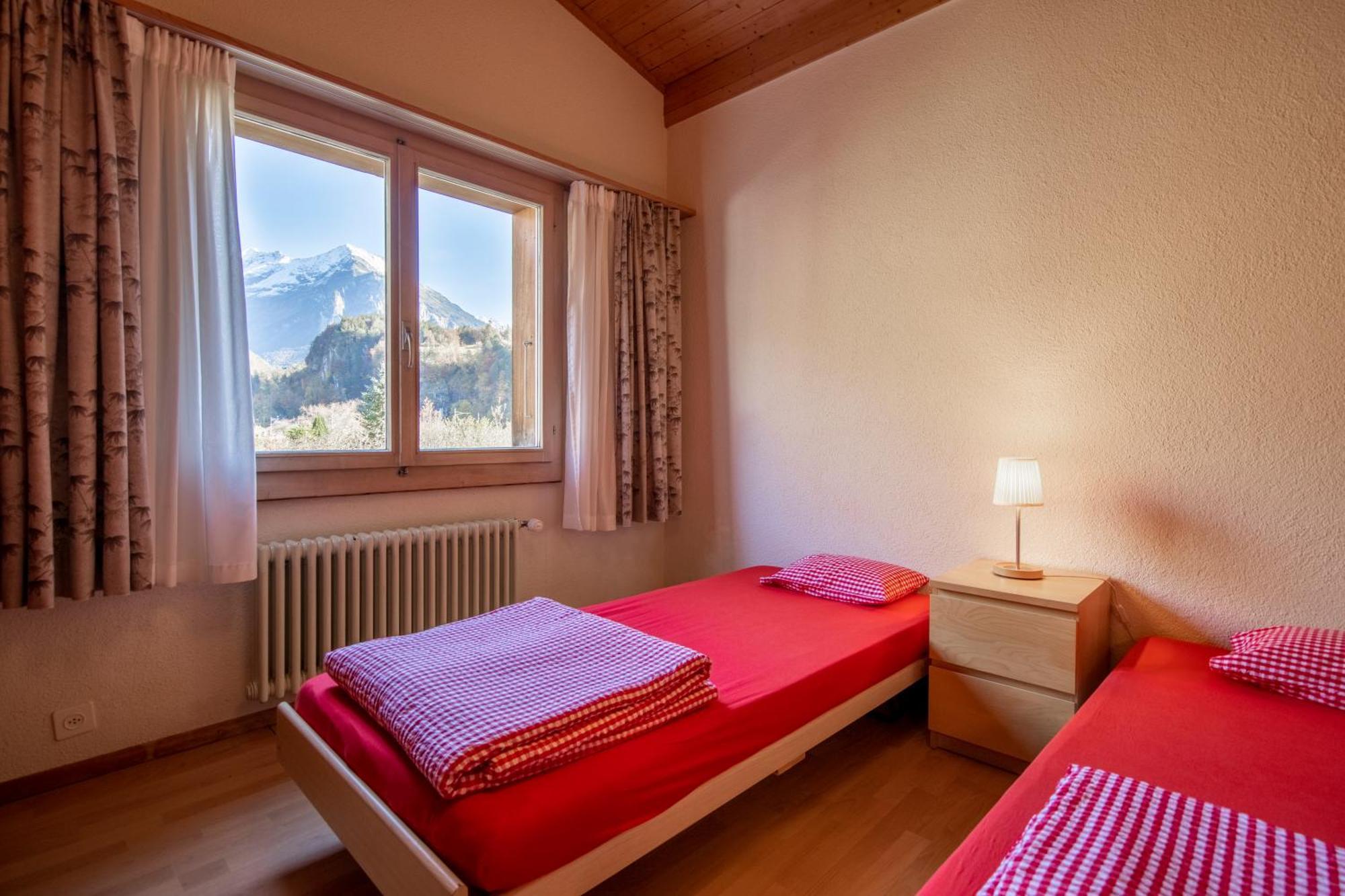 Simons Herberge Meiringen Exterior foto